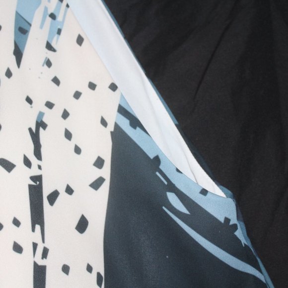 Original Design A-Line Halter Top Dress - Picture 6 of 10